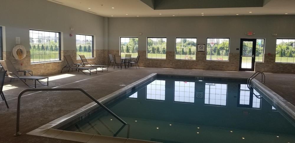Staybridge Suites Toledo - Rossford - Perrysburg By Ihg Luaran gambar